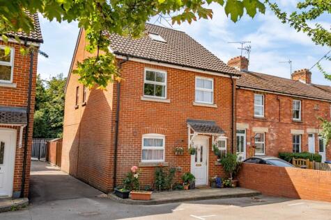 Andover Road, Ludgershall, SP11