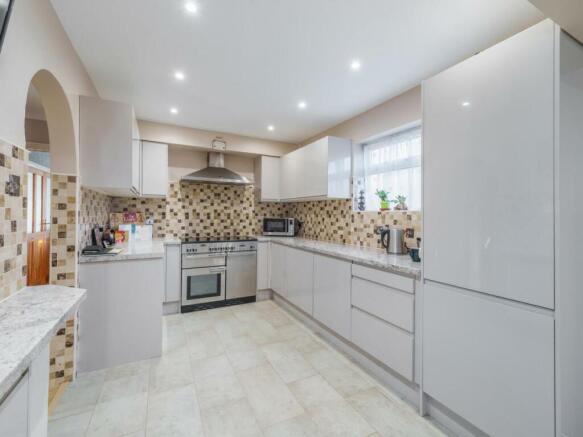 Super Kitchen