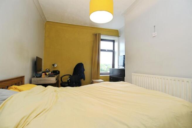 2 bed Terraced for sale Image 12