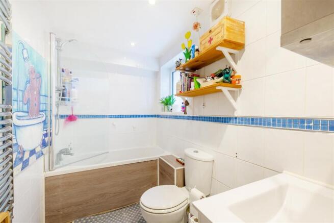 3a Maley Road, SE27 9BY-9.jpg