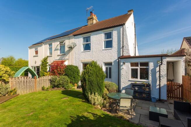 5 Allanfield Grove-05_LowRes.jpg