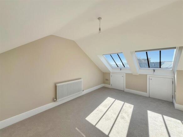 Main bedroom.jpg