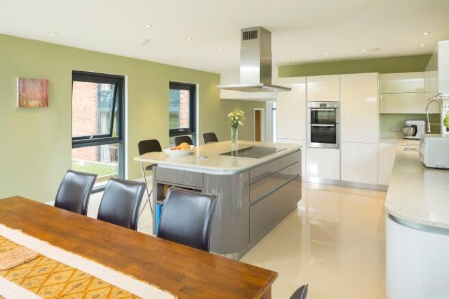 Kitchen-breakfast rm