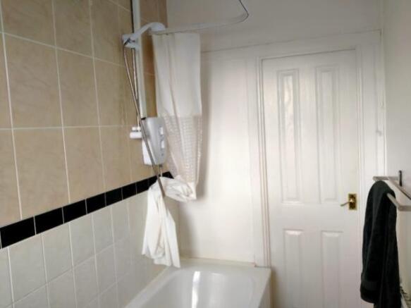 Bathroom 2_sml