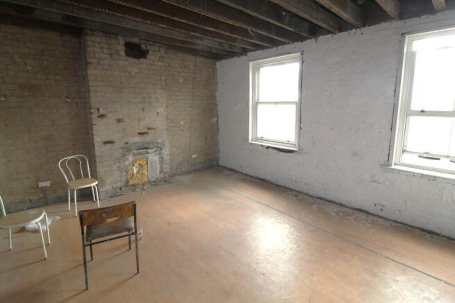 3 bed Not Specified for sale Image 5