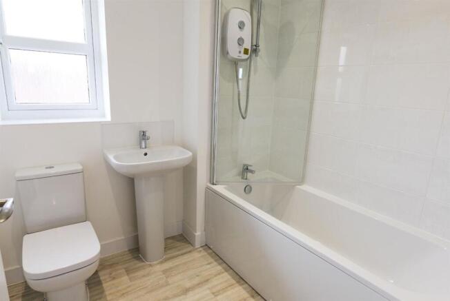 3 bed Semi-Detached for sale Image 5