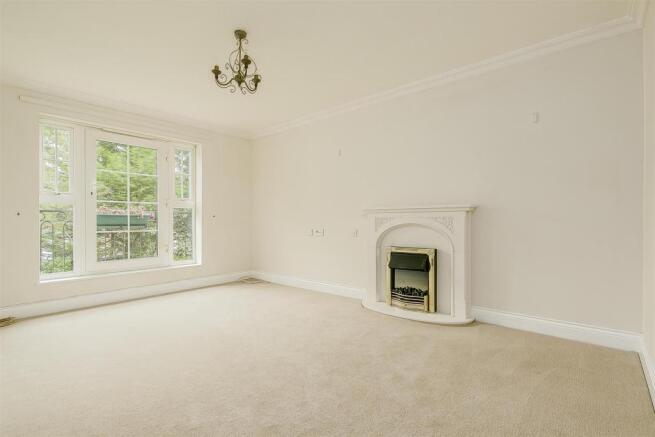 flat-pegasus-court-banstead-102.jpg
