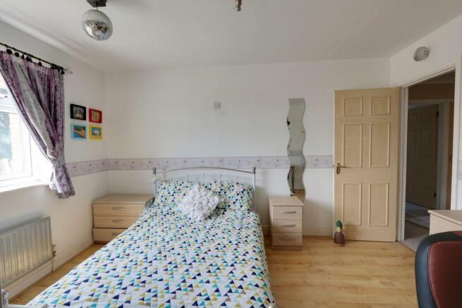 Bedroom 2 (Double)