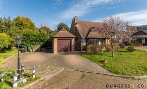 1, Chelgates, Bexhill-on-sea TN39 3BU
