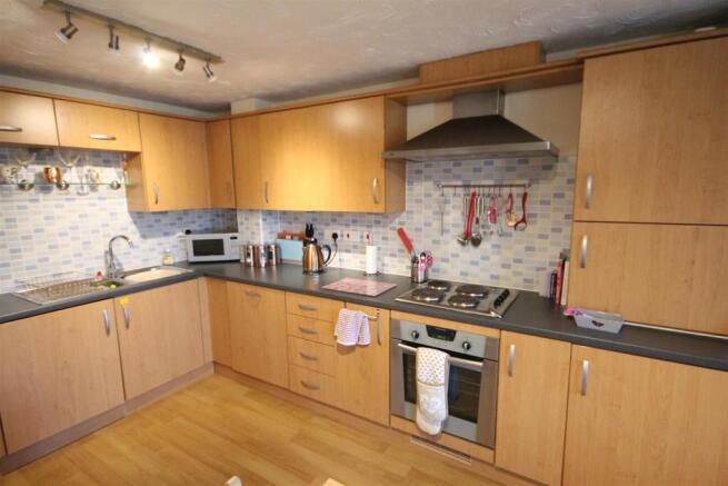 49 Johnson Kitchen .JPG