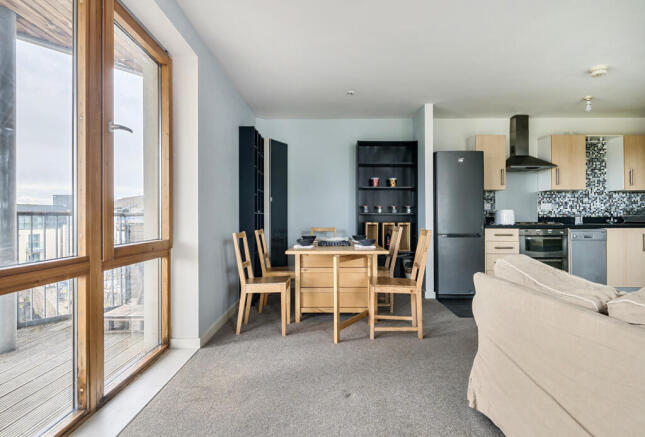 1350583-16-68c045...