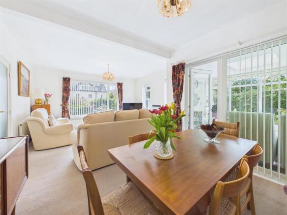 3 bed Detached Bungalow for sale Image 6