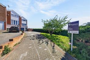 310, Bideford Green, Leighton Buzzard LU7 2TX