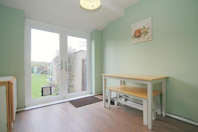 Half Mile Gardens, Stanningley, Pudsey photo 4