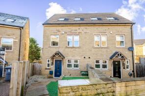 6, Laund Croft, Salendine Nook, Huddersfield HD3 3XT