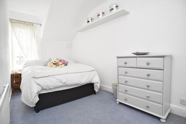 4 bed Terraced for sale Image 11