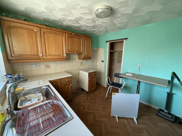 15, Tudor Crescent, Hunstanton, Norfolk photo 4