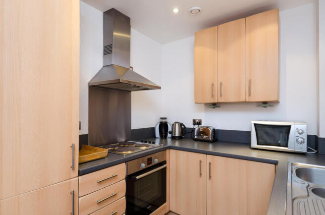 1 bed Flat to rent Image 6
