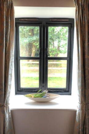 Window Cameo