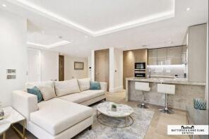 Flat 2, 13 Temple House, Arundel Street, London WC2R 3DX