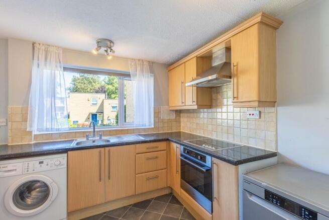 3 bed Terraced for sale Image 5