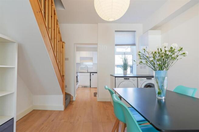 3 bed Terraced for sale Image 7