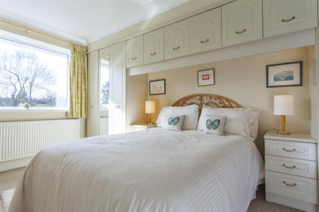 BEDROOM-9007.jpg
