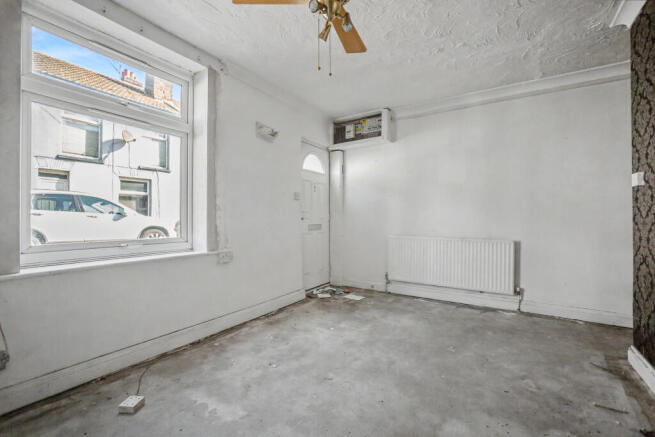93 Alma Street, Sheerness, Kent, ME12 2AY