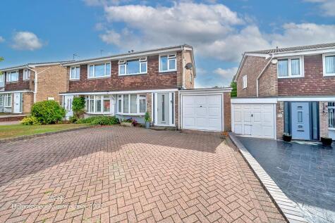 Langholm Drive, Cannock