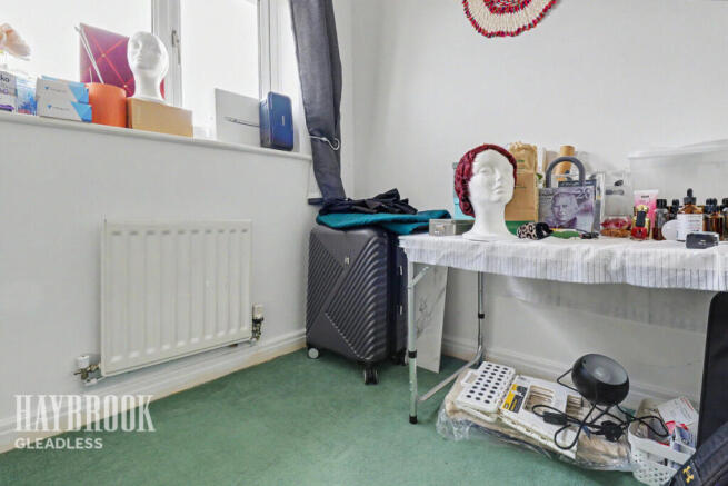 3 bed Semi-Detached for sale Image 11
