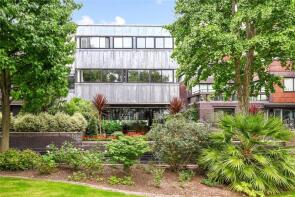 57, 145 Crown Reach, Grosvenor Road, London SW1V 3JU