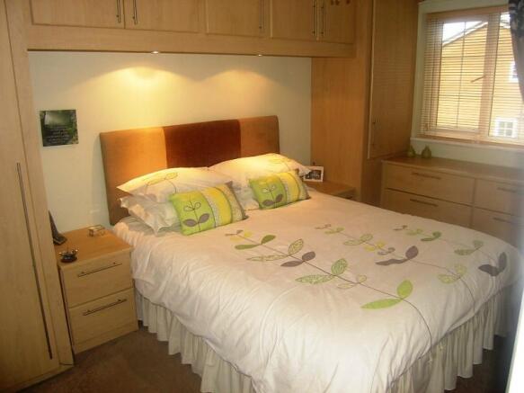 bed1