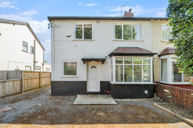 3 bed Semi-Detached for sale Image 4