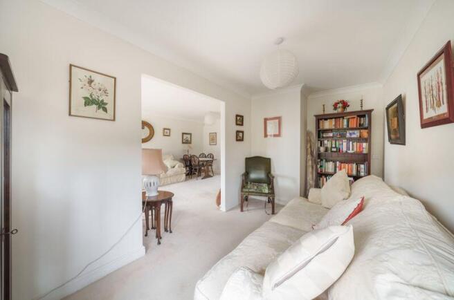 Second bedroom or dining/hobbies room