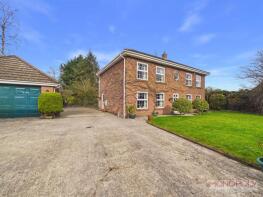 4, Heritage Square, Treuddyn CH7 4PD