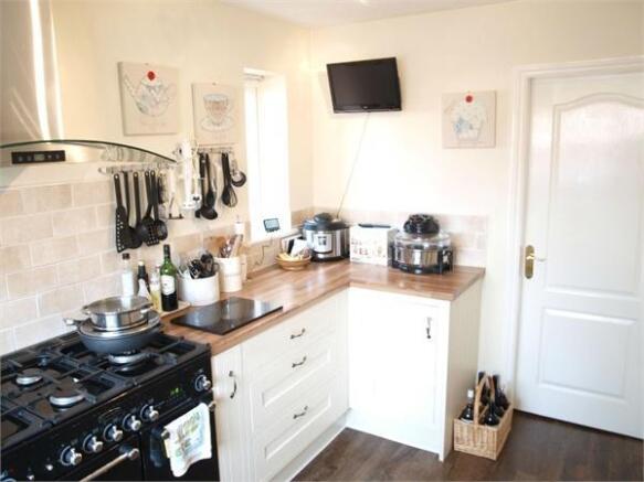 Fitted Kitchen
