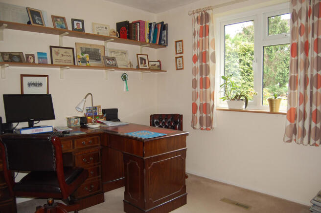 Photo 9