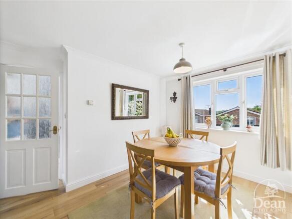 Ash Close, Lydney photo 4