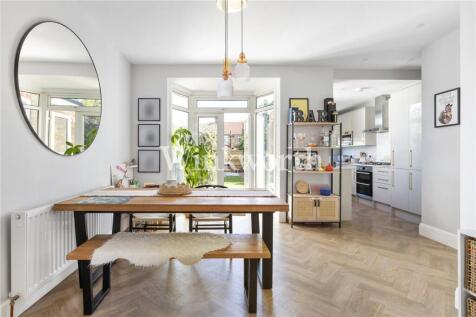 The Larches, London, N13