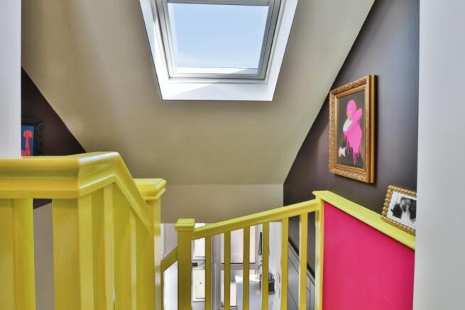 4 bed Detached for sale Image 12