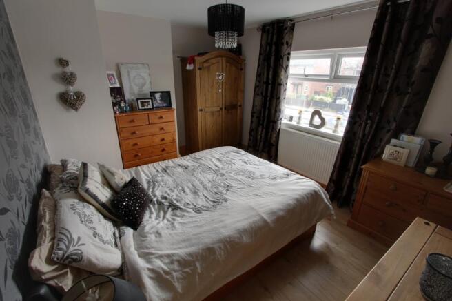 Bedroom 1 (Double)