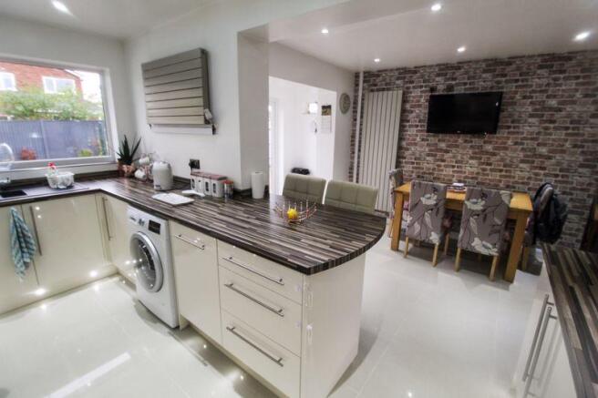 Kitchen/Diner 2