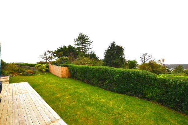 Garden 1.jpg