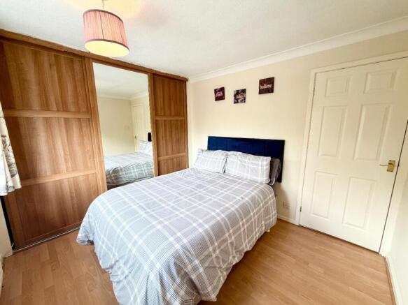 3 bed Semi-Detached for sale Image 7