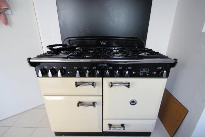 Oven 