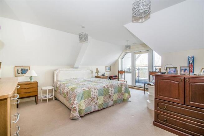 Master Bedroom.jpg