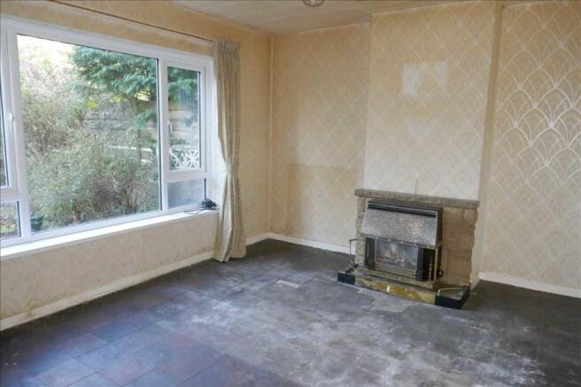 REAR RECEPTION ROOM: