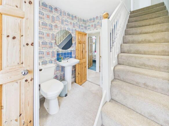 3 bed Terraced for sale Image 10