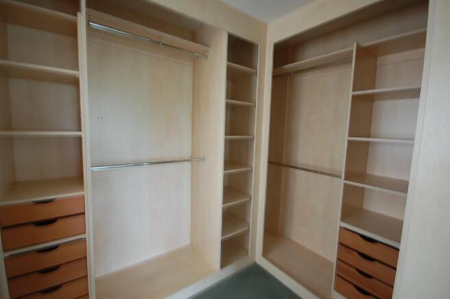 Walk-in Wardrobe