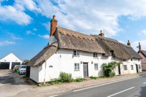 1, Rosemary Cottages, Dunmow Road, Dunmow CM6 1NW